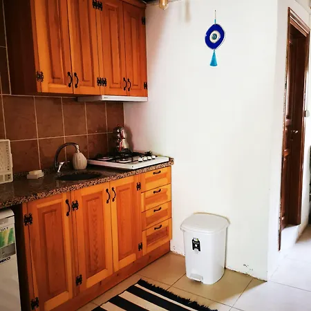 Sahmeran Konukevi Ayvalı