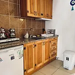 Sahmeran Ayvalı