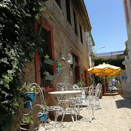 Gasthof Sahmeran Ayvalı